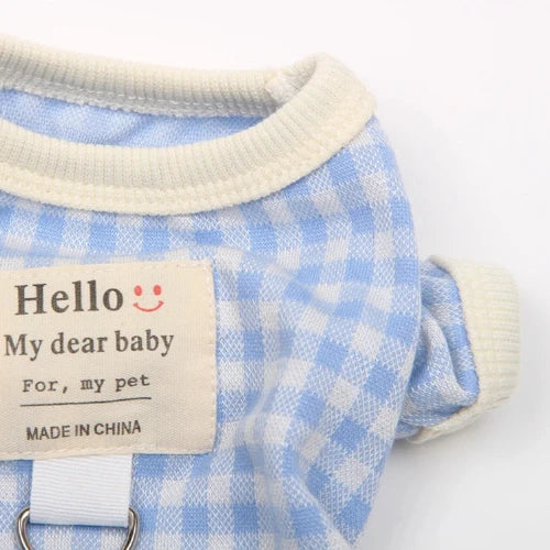 Pyjama Γ carreaux bleu et blanc pour Chihuahua β IdΓ©al pour garder votre petit chien ou chat au chaud pendant la nuit - zoom sur la manche