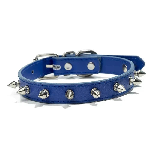 Dรฉguisement Chihuahua : collier ร pointes bleu style punk confortable et tendance, parfait pour les fรชtes, รฉvรจnements, anniversaires ou Halloween โ taille parfaite pour les petits chiens