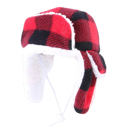 Chapka rouge pour petit chien, accessoire élégant et amusant vendu sur la boutique Mon Petit Chihuahua. Convient aussi aux chats.