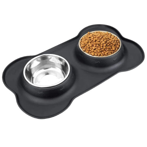 Gamelle double compartiment, avec support plastique antidérapant. Adaptée à tous les petits chiens et les chats. Vendue sur la boutique Mon Petit Chihuahua. Couleur noir. Vue remplie de nourriture